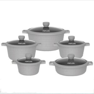 Made from high-quality aluminum with a premium non-stick coating, this cookware helps you prepare delicious meals while using less oil and makes cleaning quick and easy.