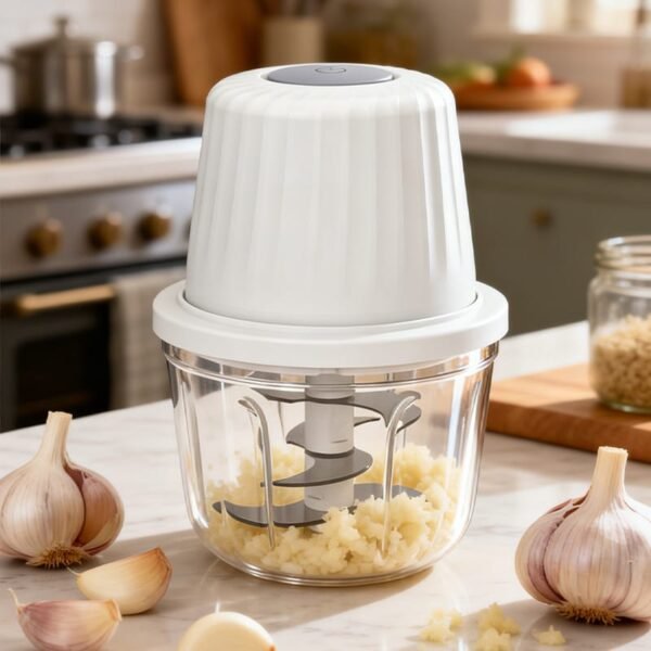 Designed for everyday convenience, this compact chopper features a powerful high-speed motor, six stainless steel blades, and a 400ml food-grade bowl, making it ideal for chopping garlic, onions, peppers, herbs, vegetables, nuts, meat, and more