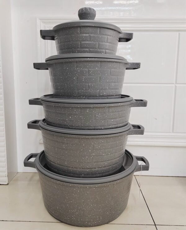 10-piece City Wall granite non-stick cookware set with five pots and glass lids